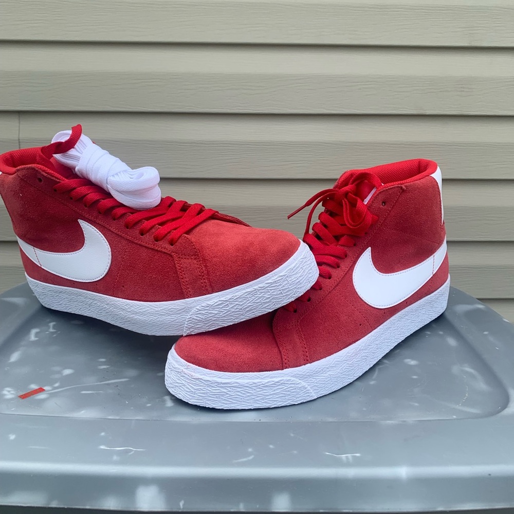 Nike Blazer Mid Sb University Red
